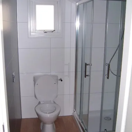 Luxe Strandhuisje Op Het Met Wifi *