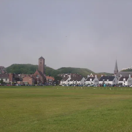 Luxe Strandhuisje Op Het Met Wifi Шале